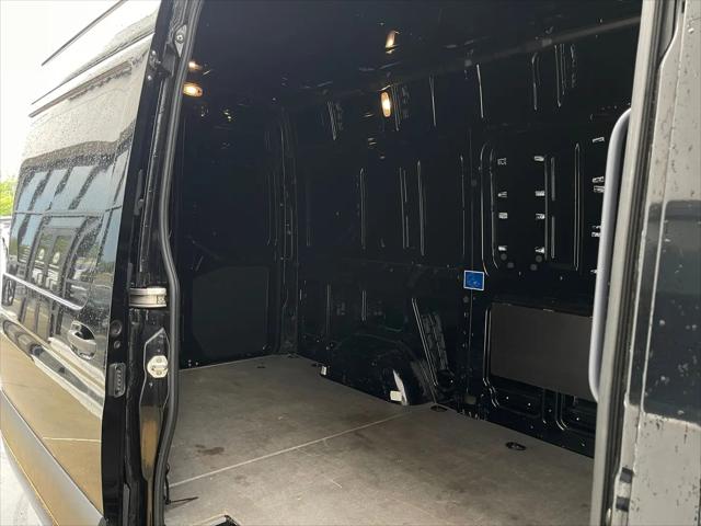 2020 Mercedes-Benz Sprinter 2500 Standard Roof V6