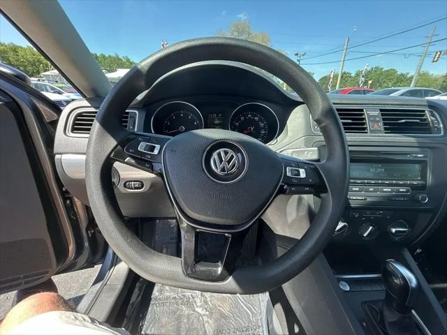 2015 Volkswagen Jetta 1.8T SE