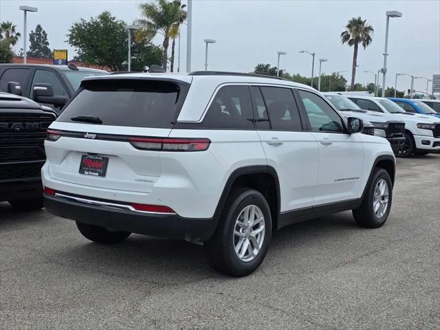 2026 Jeep Grand Cherokee Altitude 4x2