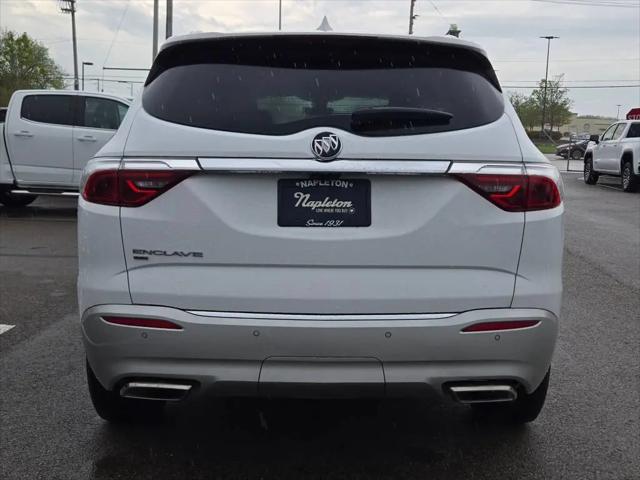 2023 Buick Enclave Premium AWD