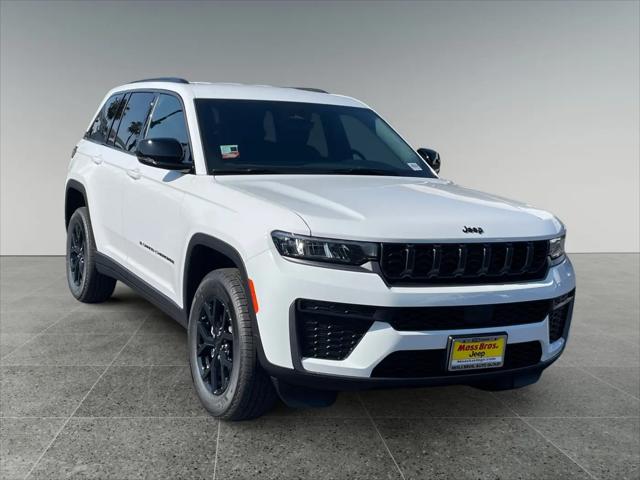 2026 Jeep Grand Cherokee Altitude 4x4