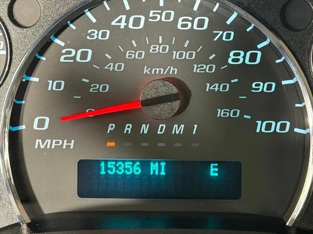 2025 Chevrolet Express Passenger RWD 3500 Extended Wheelbase LT