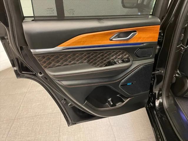 2022 Jeep Grand Cherokee Summit Reserve 4x4