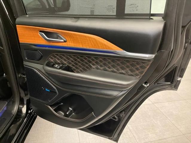 2022 Jeep Grand Cherokee Summit Reserve 4x4
