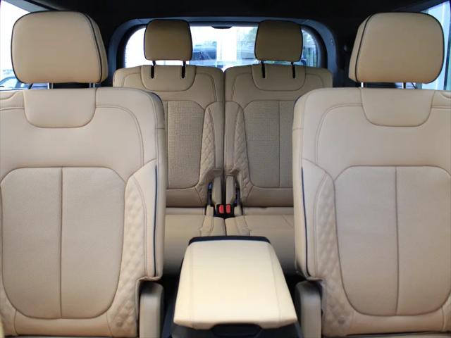 2026 Jeep Grand Cherokee L Summit 4x4