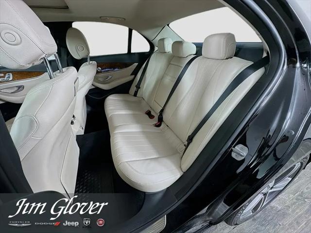 2018 Mercedes-Benz E-CLASS E 300 E 300