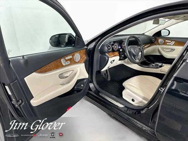 2018 Mercedes-Benz E-CLASS E 300 E 300