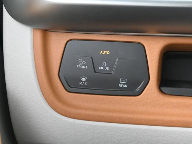 2025 Volkswagen ID. Buzz 1st Edition with 4MOTION