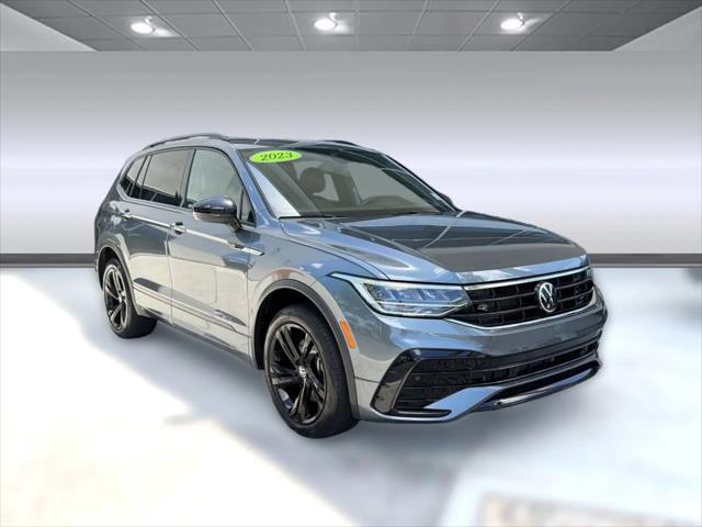 2023 Volkswagen Tiguan 2.0T SE R-Line Black