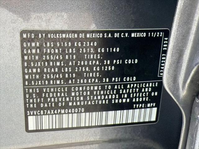 2023 Volkswagen Tiguan 2.0T SE R-Line Black