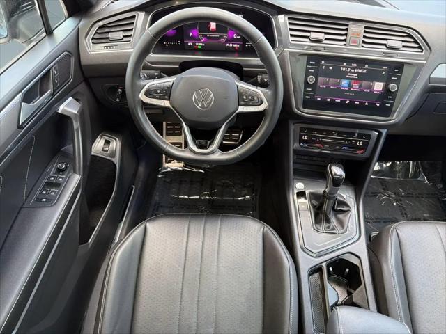 2023 Volkswagen Tiguan 2.0T SE R-Line Black
