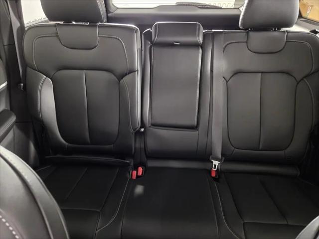 2026 Jeep Grand Cherokee Limited 4x2