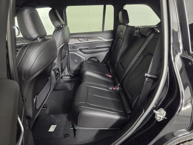 2026 Jeep Grand Cherokee Limited 4x2