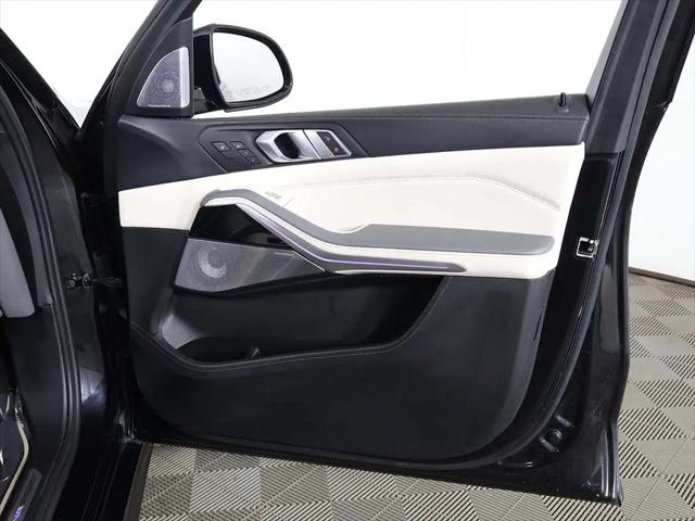 2024 BMW xB ALPINA XB7