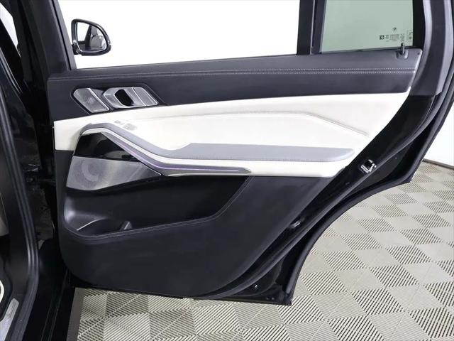 2024 BMW xB ALPINA XB7