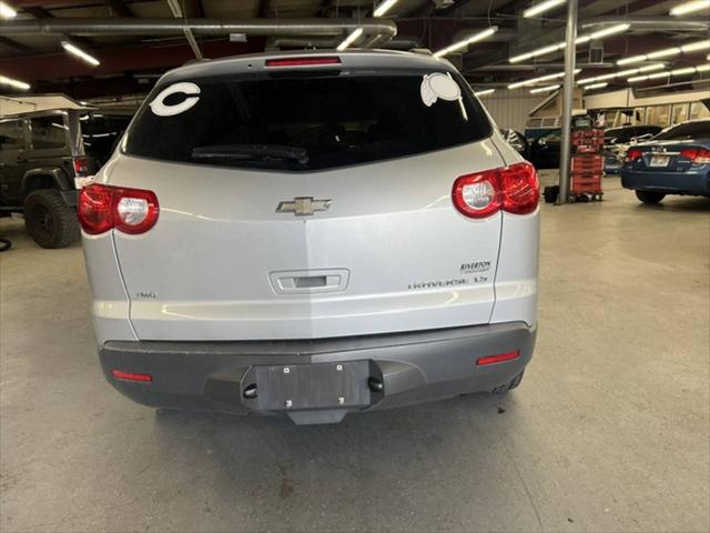 2011 Chevrolet Traverse LS