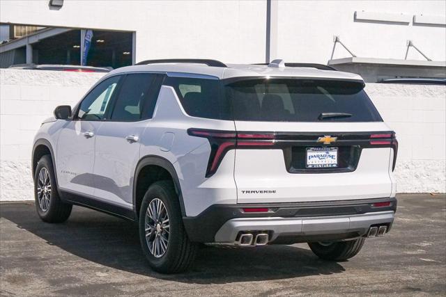 2026 Chevrolet Traverse FWD LT