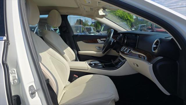 2017 Mercedes-Benz E-CLASS E 300 4MATIC