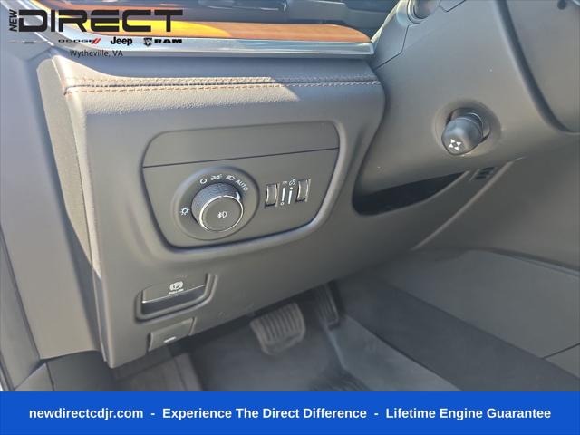 2026 Jeep Grand Cherokee Summit 4x4