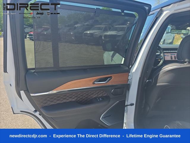 2026 Jeep Grand Cherokee Summit 4x4