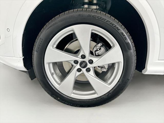 2026 Audi Q5 Premium Plus TFSI quattro S tronic