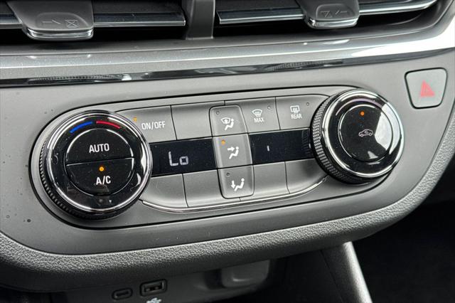 2026 Buick NV Preferred FWD