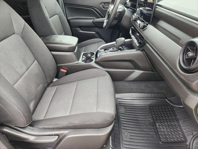 2024 Chevrolet Colorado 4WD WT