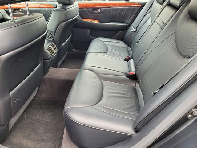 2004 Lexus LS 430 430