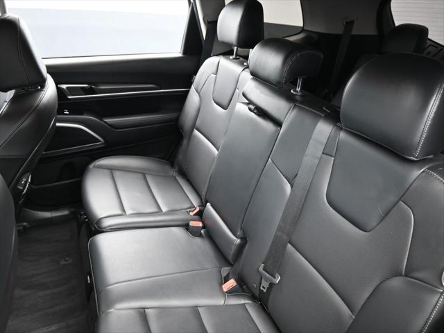 2025 Kia Telluride LX