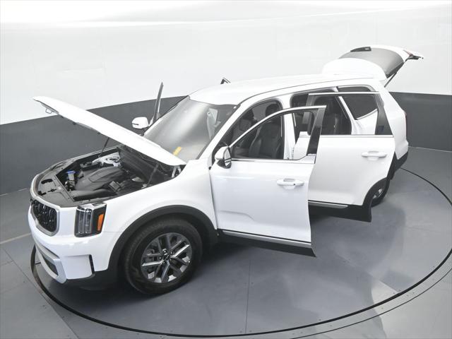 2025 Kia Telluride LX