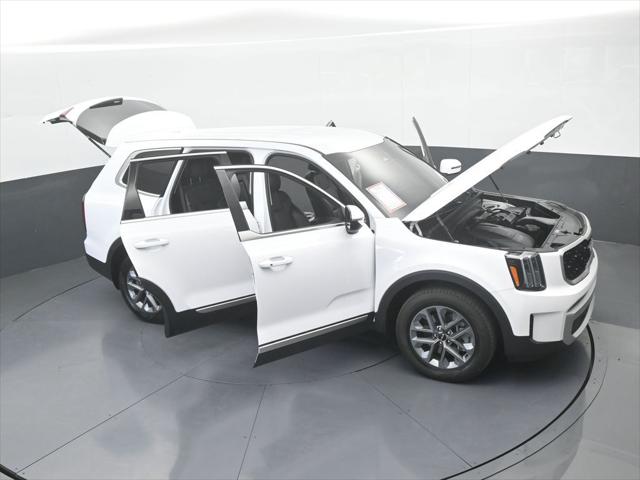 2025 Kia Telluride LX