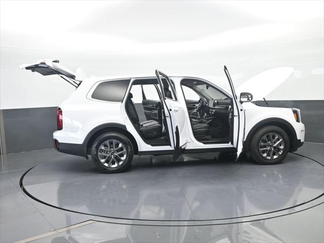 2025 Kia Telluride LX