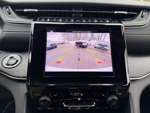 2023 Jeep Grand Cherokee L Altitude 4x4