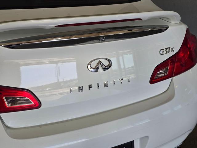 2009 INFINITI G37 X