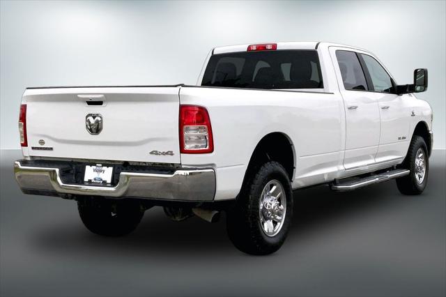 2022 Ram 3500 Big Horn Crew Cab 4x4 8' Box