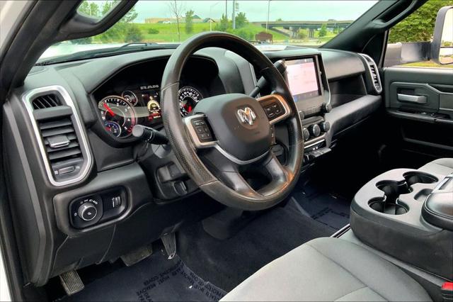 2022 Ram 3500 Big Horn Crew Cab 4x4 8' Box