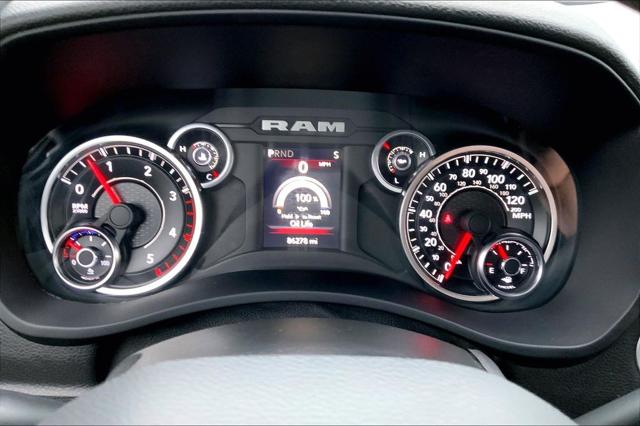2022 Ram 3500 Big Horn Crew Cab 4x4 8' Box