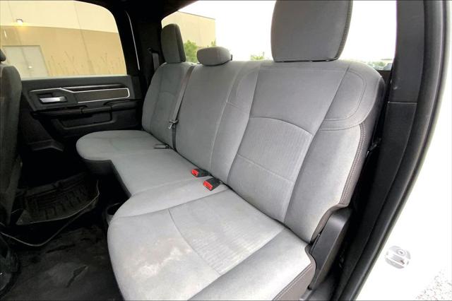 2022 Ram 3500 Big Horn Crew Cab 4x4 8' Box