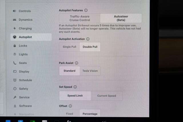 2022 Tesla Model 3 Performance Dual Motor All-Wheel Drive