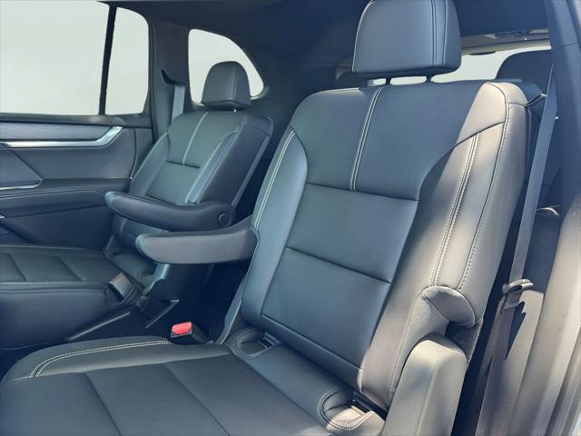 2026 GMC Acadia Elevation FWD