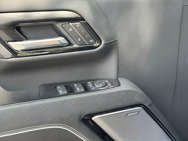 2026 GMC Sierra 2500HD Crew Cab, Standard Bed, AT4X, 4WD