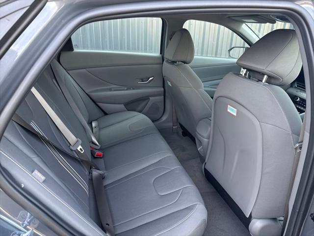 2026 Hyundai Elantra Hybrid SEL Sport