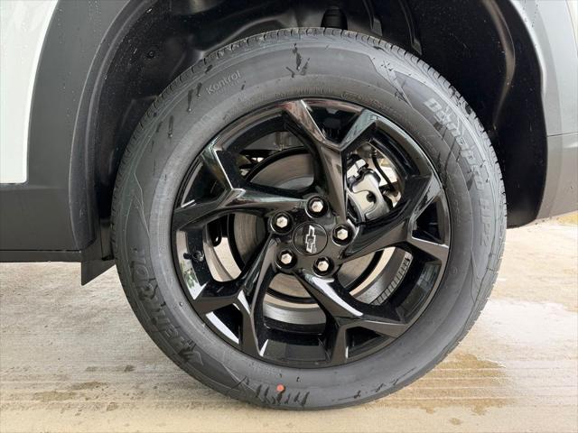 2026 Chevrolet Trax FWD LT