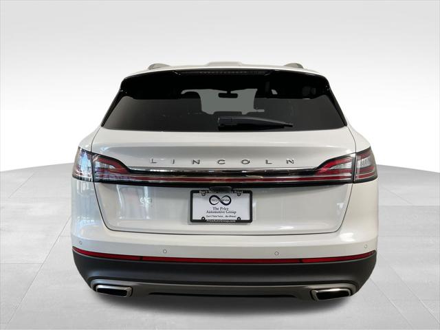 2022 Lincoln Nautilus Standard