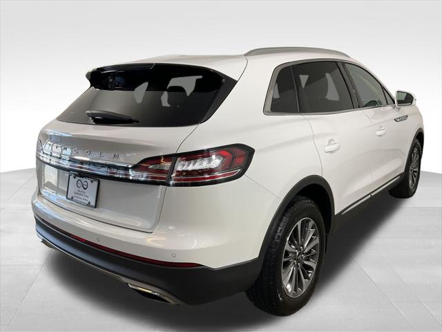2022 Lincoln Nautilus Standard