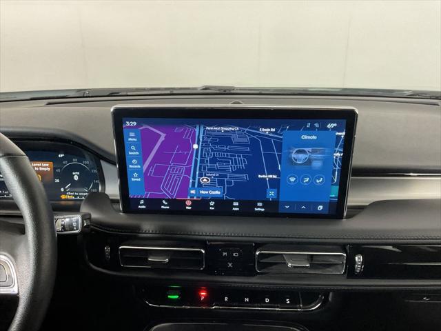 2022 Lincoln Nautilus Standard