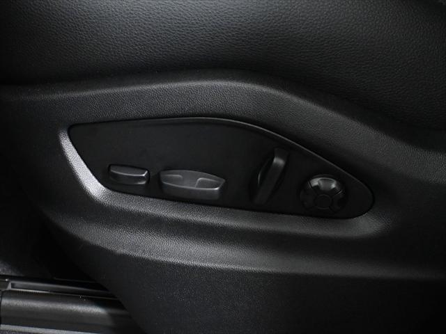 2026 Porsche Cayenne Unknown