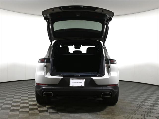 2026 Porsche Cayenne Unknown