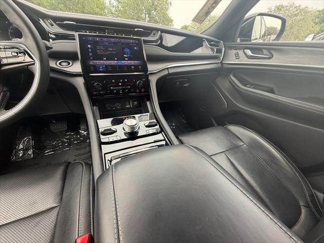 2023 Jeep Grand Cherokee L Overland 4x4