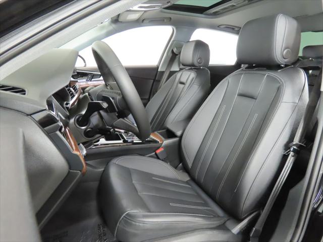 2023 Audi A4 Premium 40 TFSI quattro S tronic